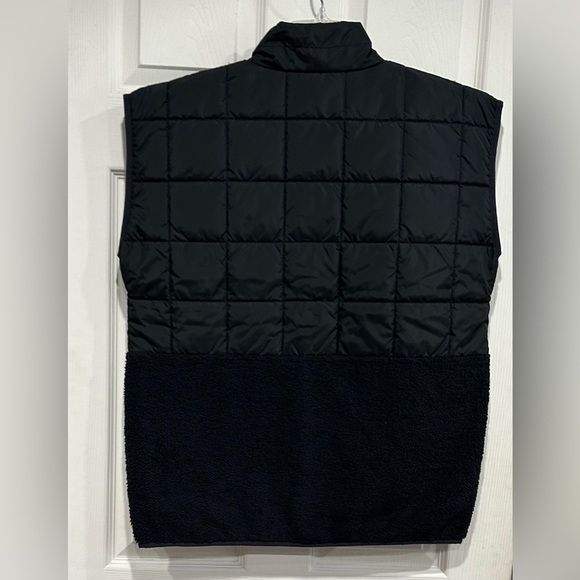 Cotopaxi Men's Large Trico Hybrid Vest Black NWT Insulated Synthetic Quilted - Picture 5 of 7